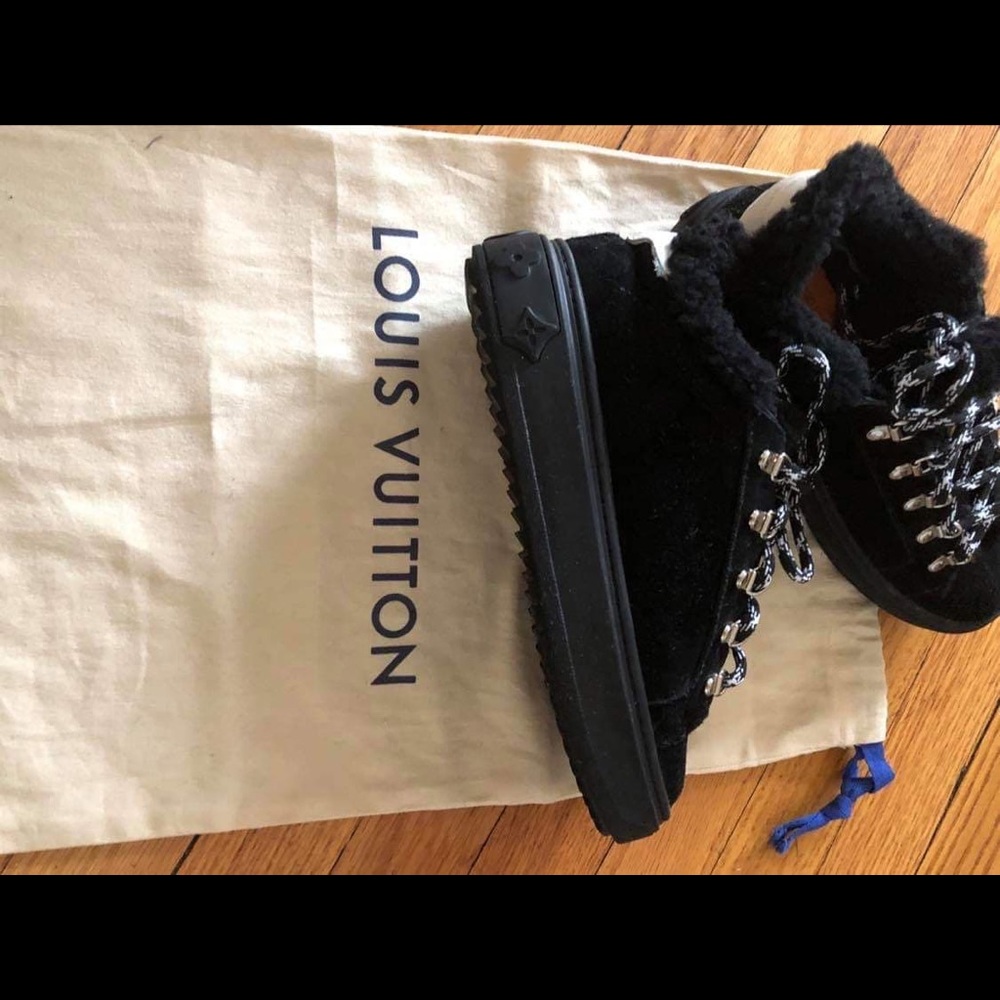 I bought from italian. It is like new - Picture 2 of 2